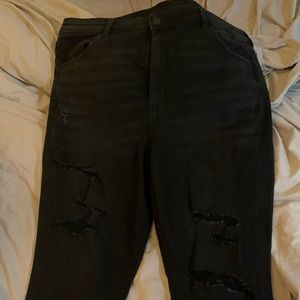 Size 22 American Eagle Stretch Distressed Crop